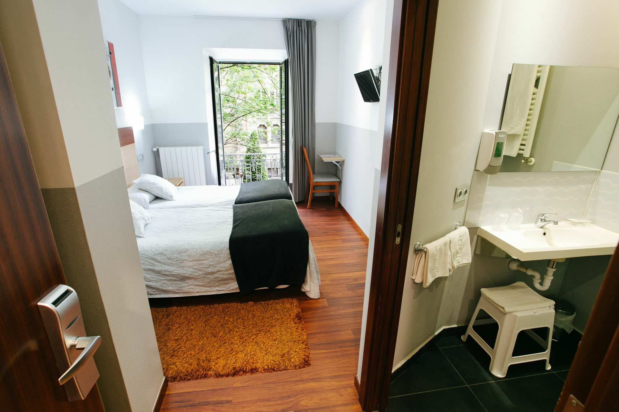 Hostal San Ignacio Centro San Sebastián Zewnętrze zdjęcie